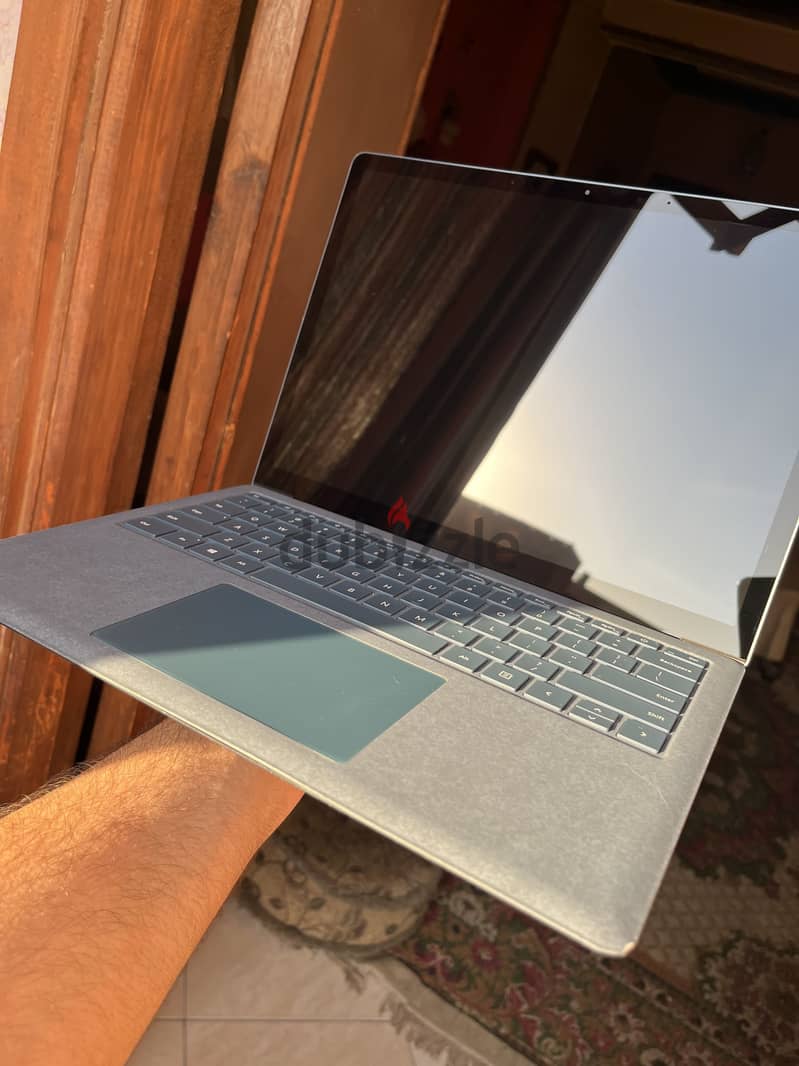 Microsoft Surface Laptop 1