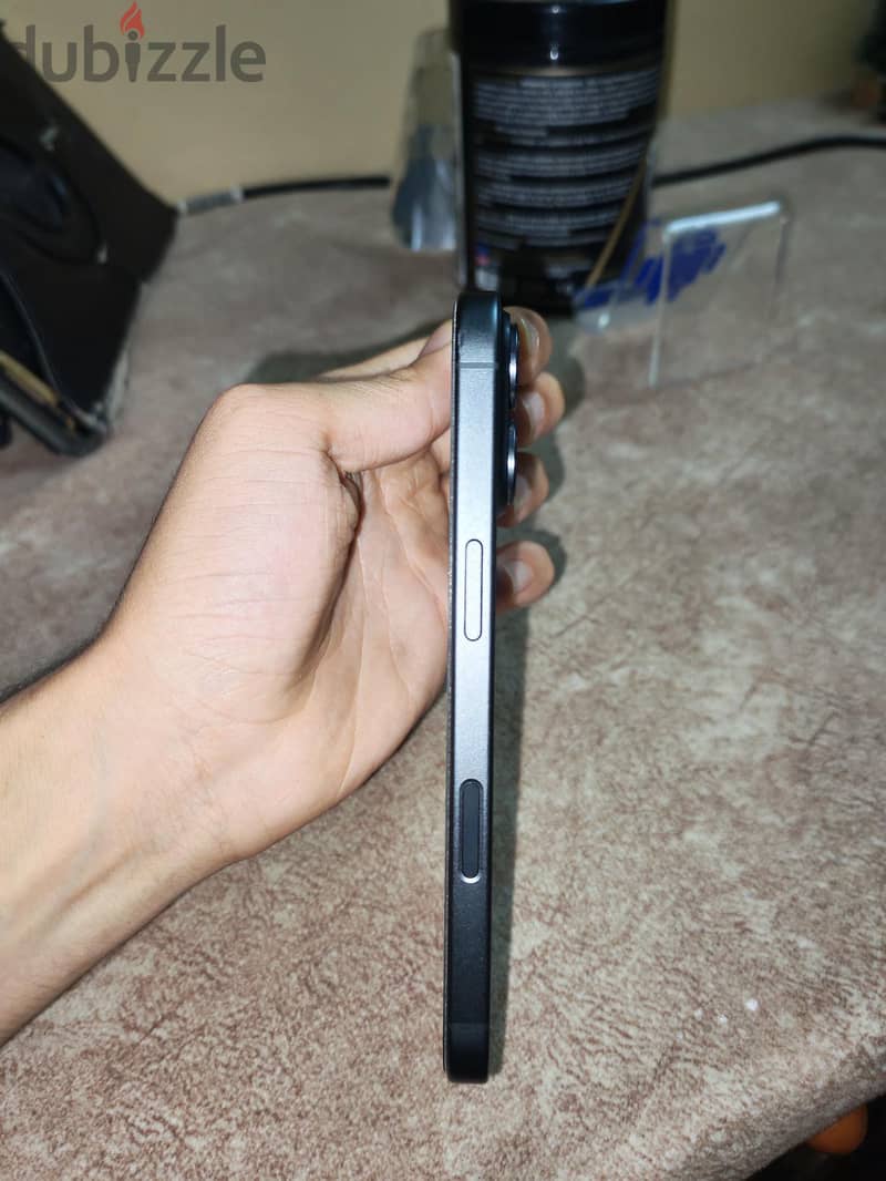 iPhone 17 3