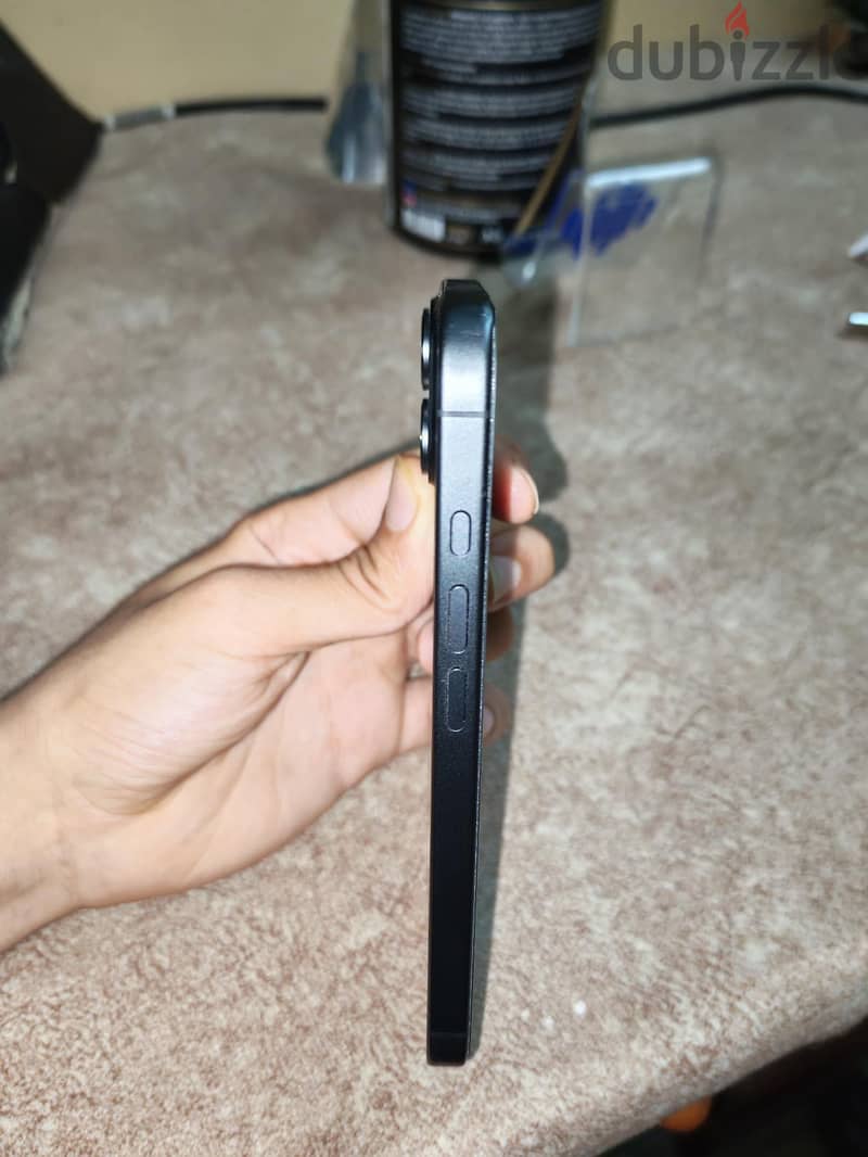 iPhone 17 4