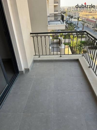 Apartment for Sale in Village West Compound – Sheikh Zayed