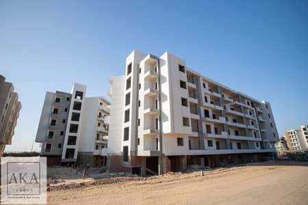 Studio with an area of (52 square meters) in a distinguished services compound (Alhambra Waterfalls) from AK Group - in front of Carrefour Market - Red Sea - Hurghada (Hurghada)
