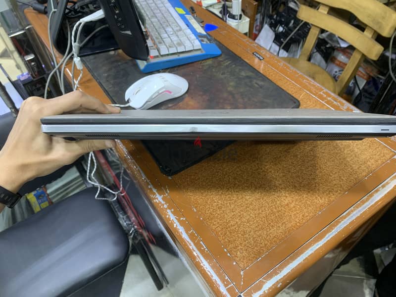 Dell precision 7540 3