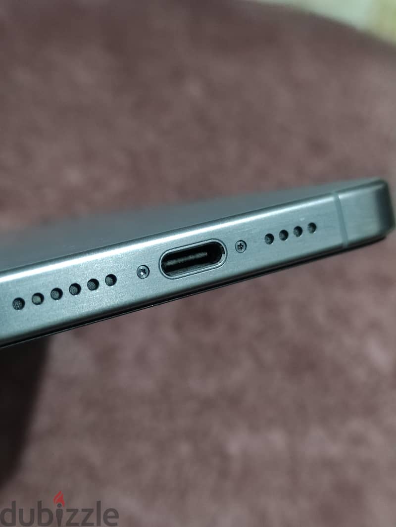 Apple - iPhone 15 Pro Max 5