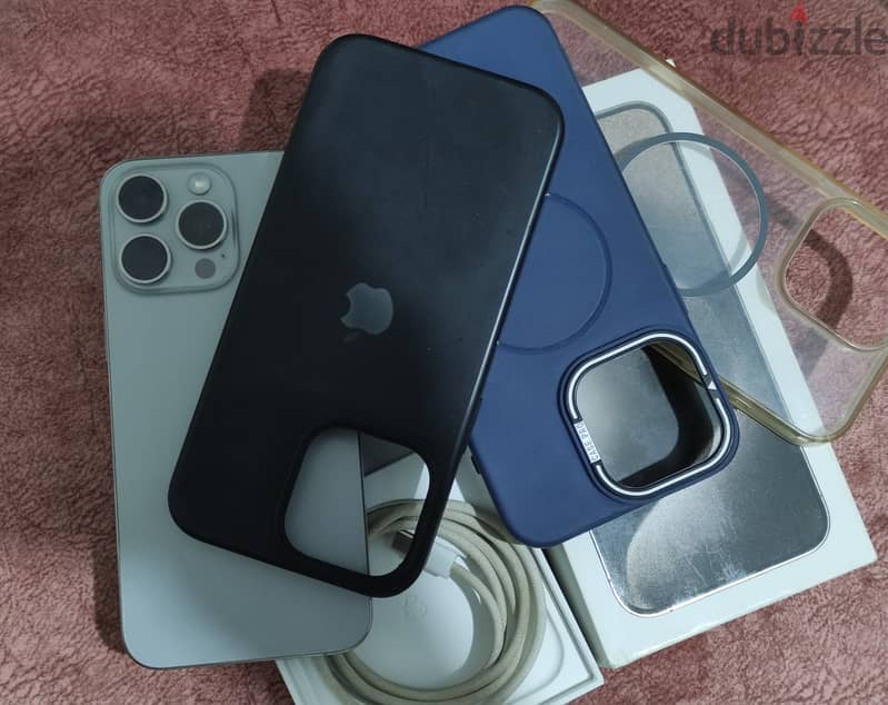 Apple - iPhone 15 Pro Max 9