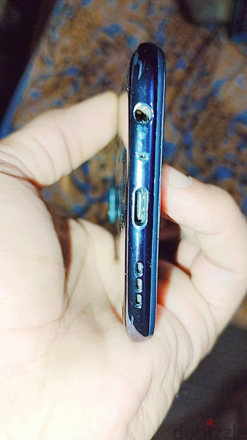 OPPO Reno6 4