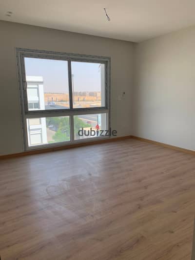 Apartment First Use with Kitchen With Appliances-ACs for rent in  Hyde Park new cairo