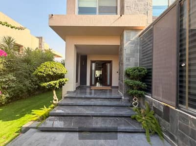 فرصة للإيجار فيلا مفروشة بسعر داخل | كمبوند The Continental Residence – الشيخ زايد