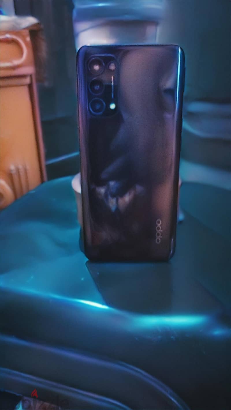 OPPO Reno6 1