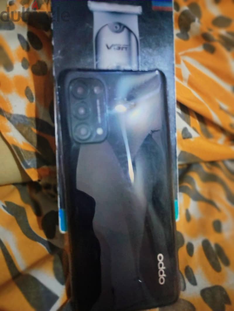 OPPO Reno6 10