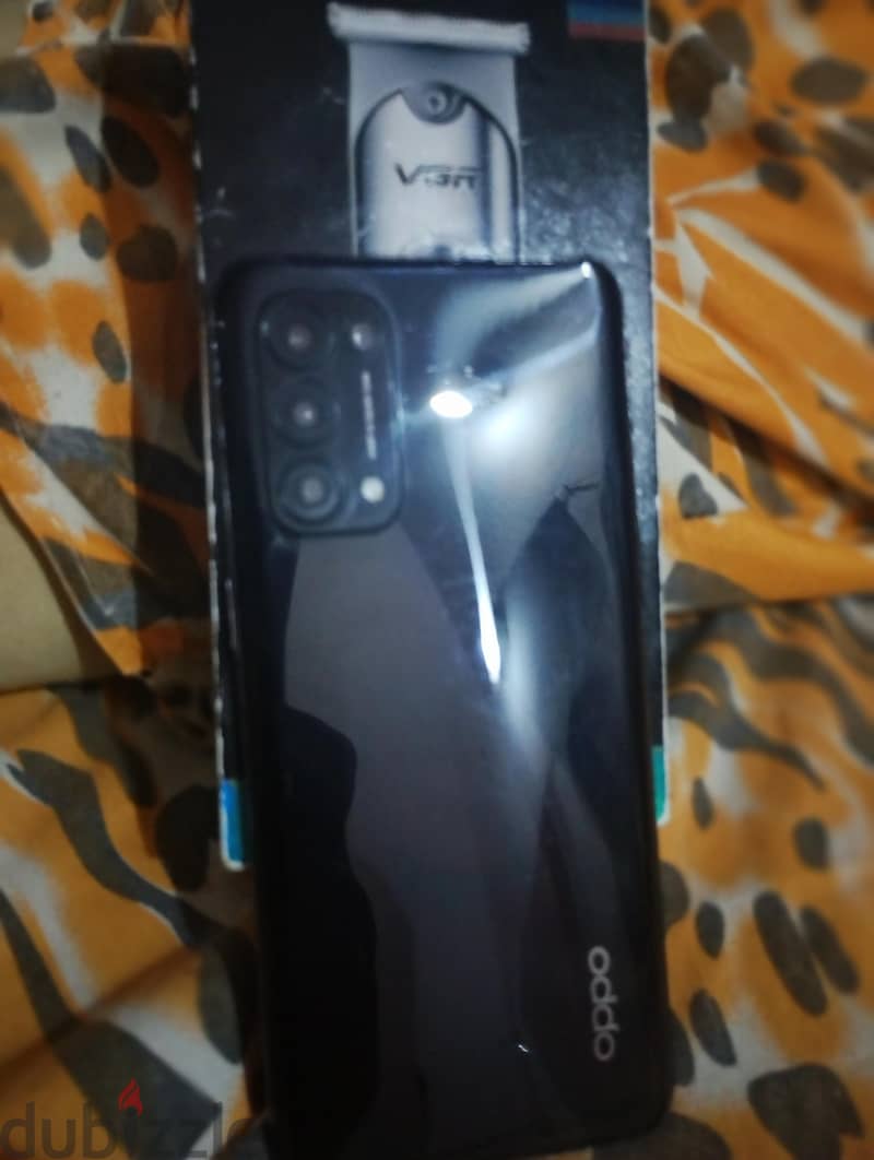 OPPO Reno6 11