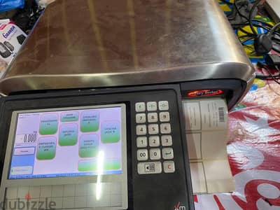 عدد 3 موازين إلكترونية Avery Berkel XM100 بطابعة استيكر وباركود