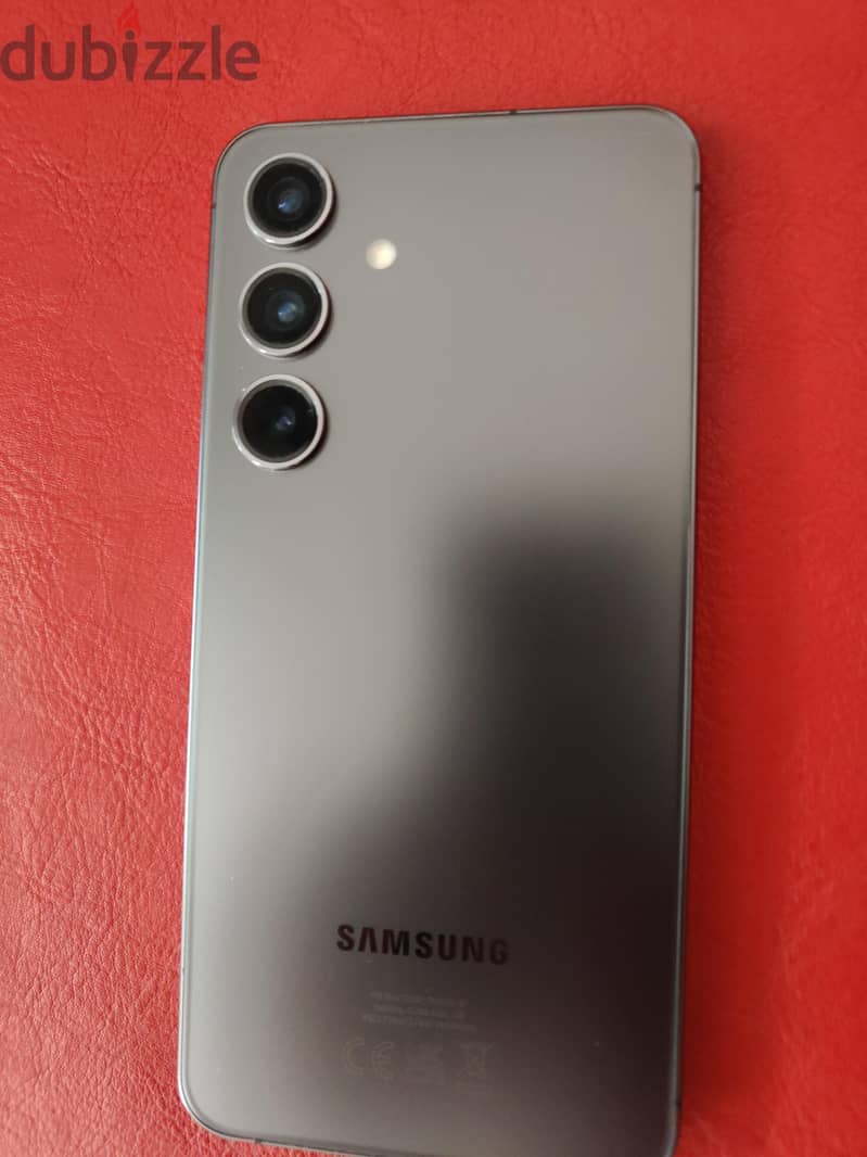 Samsung S24 used like new 1