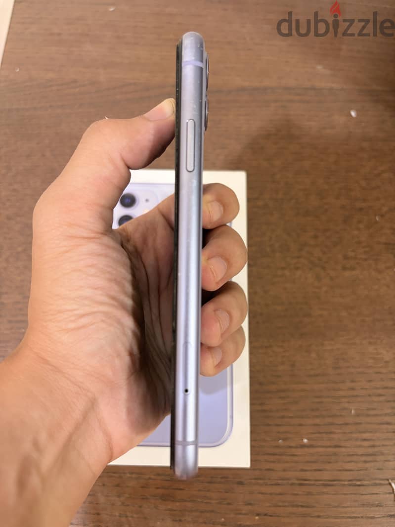 Apple - iPhone 11 4