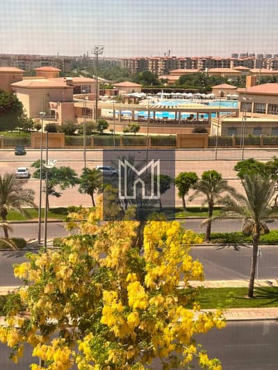 للبيع شقه بمدينتي بالمراحل الأولي بموقع مميز