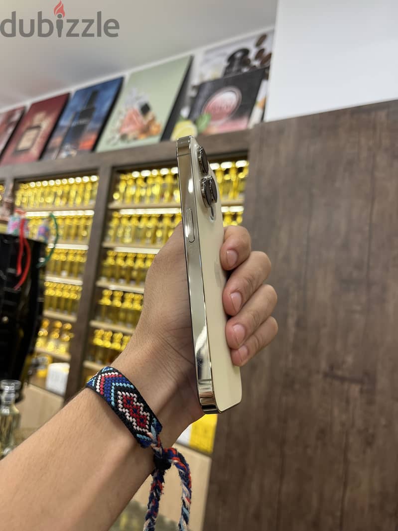Apple - iPhone 14 Pro 1