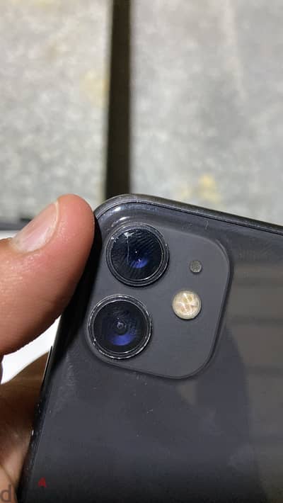 Apple - iPhone 11
