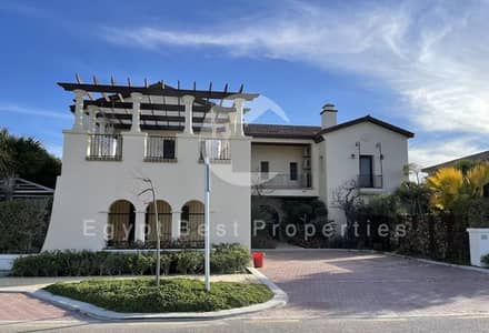 بسعر مميز فيلا مستقلة 480م على بعد خطوات Clubhouse للبيع في مراسي فيكتوريا اعمار الساحل الشمالي سيدي عبد الرحمن