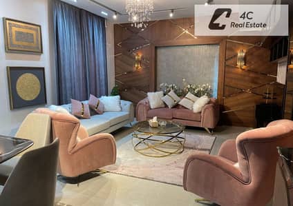 3-bedroom apartment - lowest price in Hyde Park, Fifth Settlement, next to Mivida - smart home system, with a distinctive layout, ready to move in