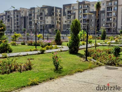 Resale: 130 m apartment for sale in Sheikh Zayed, with the highest premium location in compound and the most prestigious view in Jannat Zayed