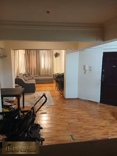155 sqm Super Lux Elevated Ground Floor Apartment with 30 sqm Garden, 2 Bedrooms, Bathroom, Additional 55 sqm for Building a Room or Bathroom, Garage
