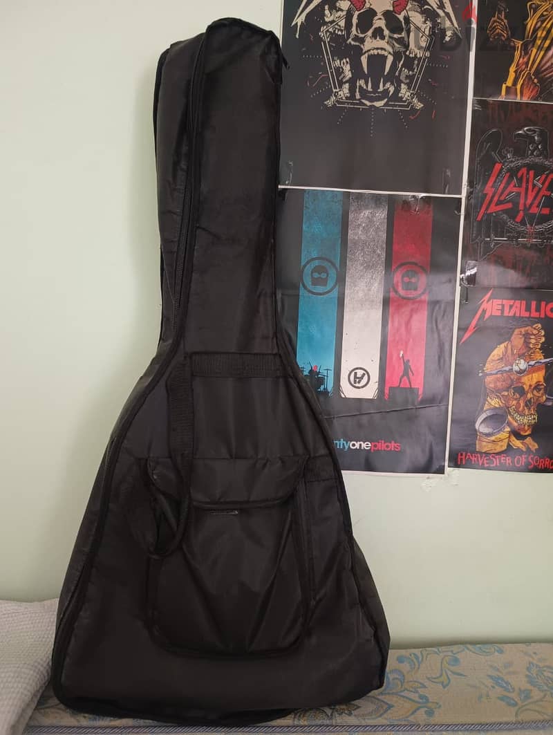 ESP LTD EC-10 Electric Guitar - With Soft Case, Capo and Cable 3