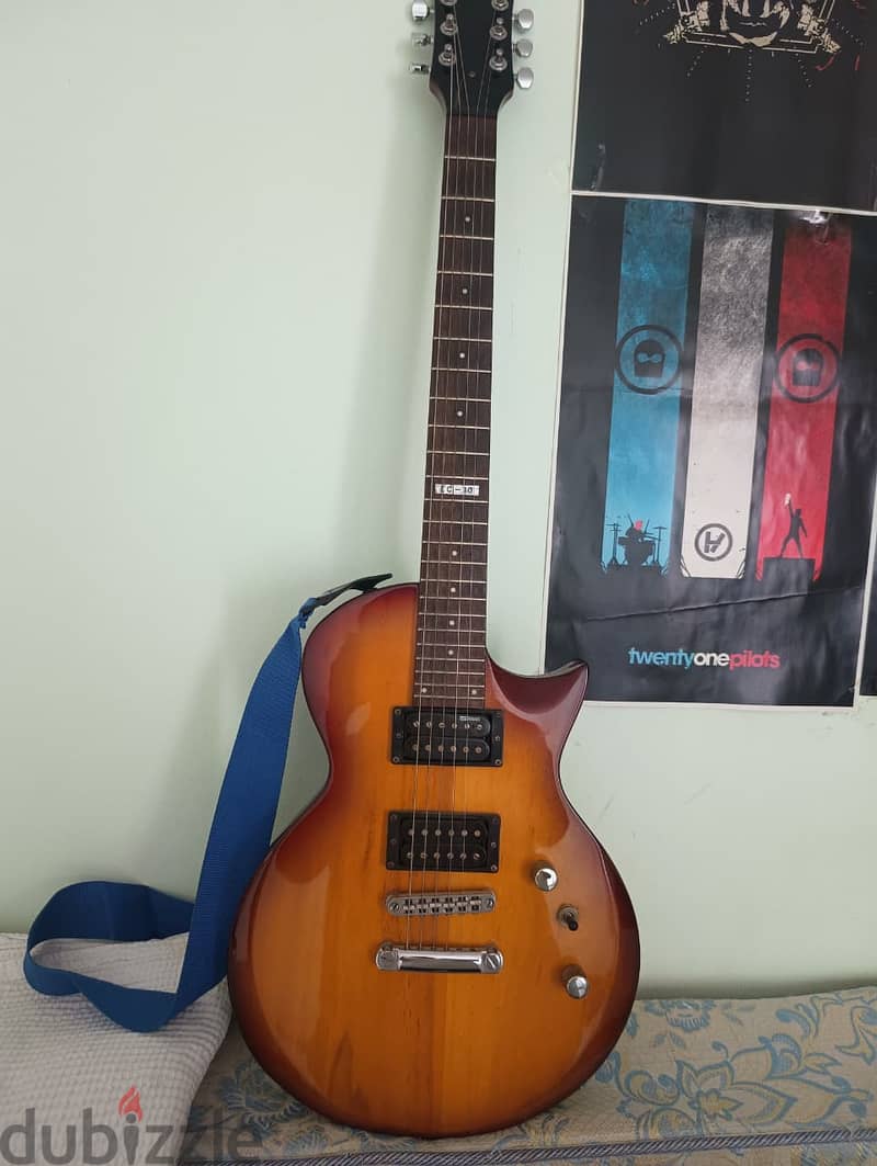 ESP LTD EC-10 Electric Guitar - With Soft Case, Capo and Cable 6