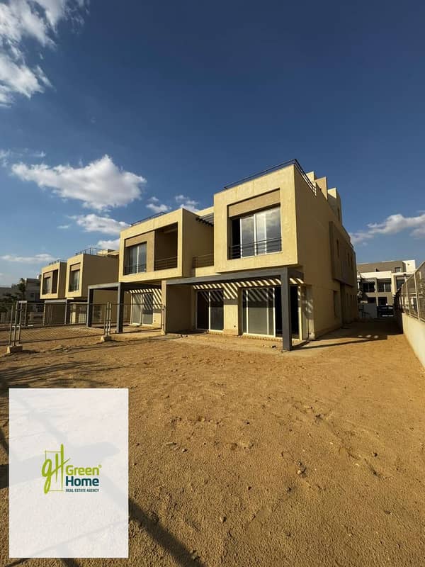 توين هاوس جاهز للاستلام 2 ليفينج روم للبيع في بالم هيلز القاهرة الجديدة Palm Hills New Cairo