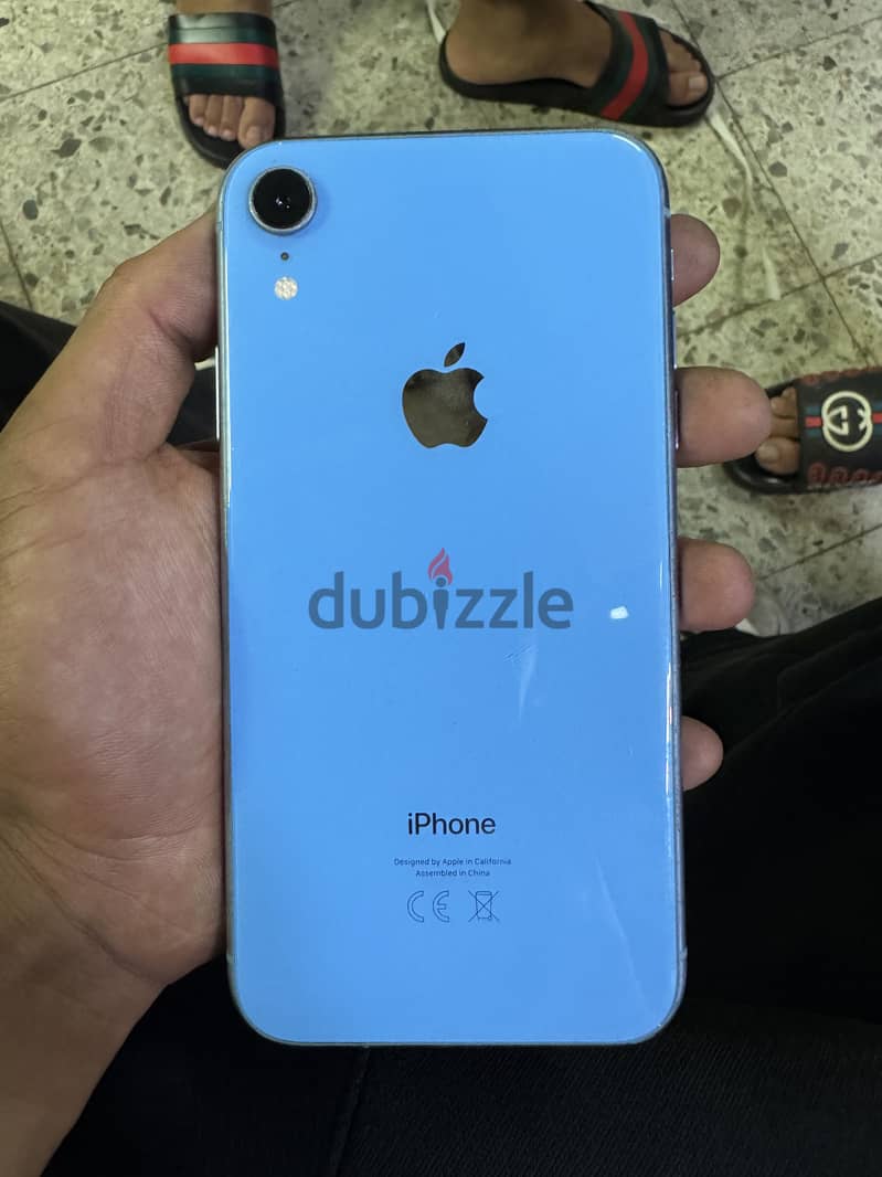 Apple - iPhone XR 4