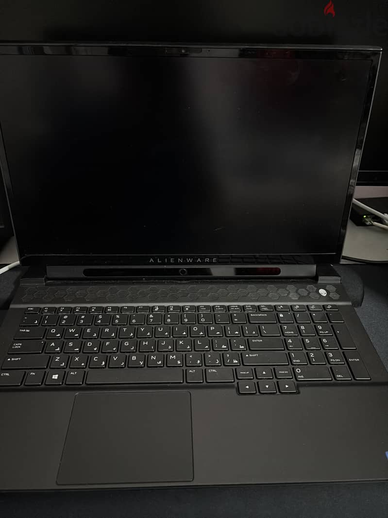 Aleinware m17 r2 1