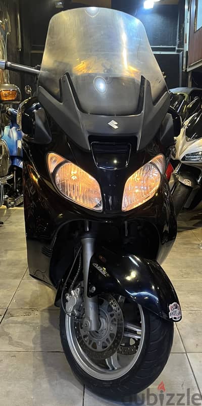 Suzuki burgman 650