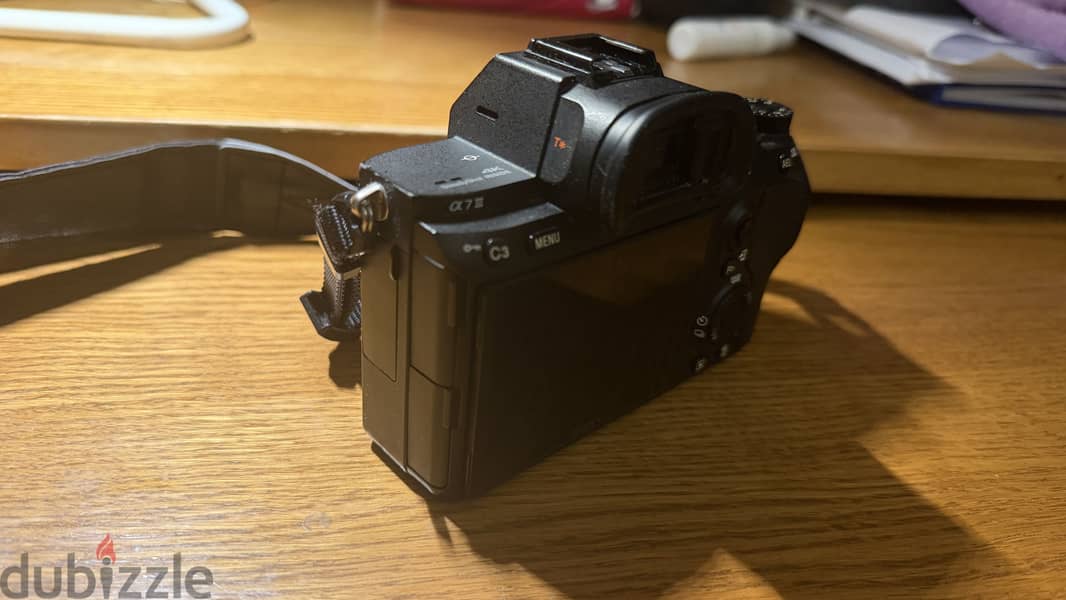 Sony A7III – Excellent/Perfect Condition 4