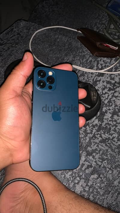 آبل - آيفون 12 برو