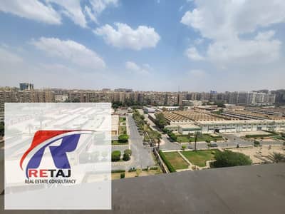 شقة لقطة للبيع اول سكن في ارض الجولف خلف دار الدفاع الجوي                                                                                            .