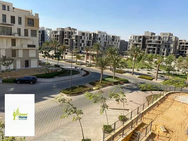 دايركت على المين بارك بنتهاوس للبيع جاهزة للاستلام في إيستاون سوديك القاهرة الجديدة Eastown Sodic New Cairo