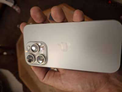 Apple - iPhone 16 Pro