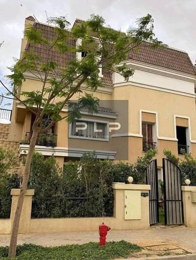 Standalone villa with an open landscape view and flexible payment plans in Sarai Compound.