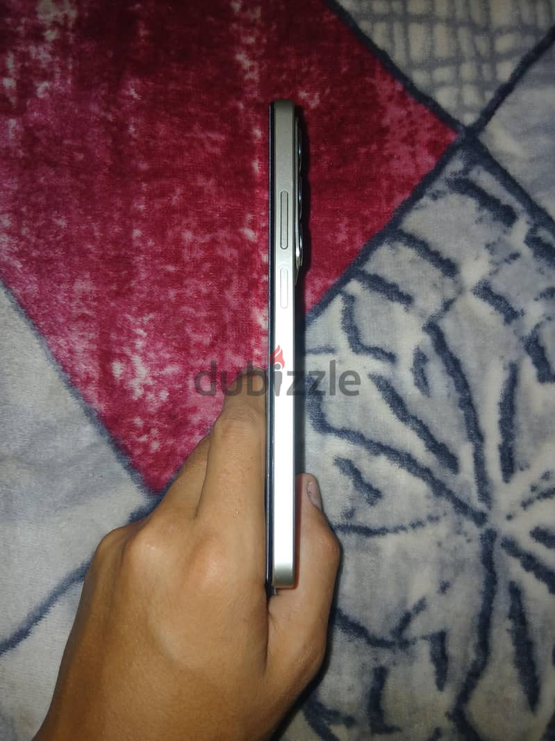 Realme C75 3