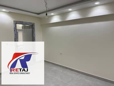 شقة للإيجار في كمبوند دجلة لاند مارك بجوار الجامعة الصينية 88م