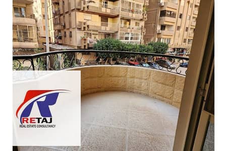 للايجار المفروش 180 متر 3 غرف و 2 حمام بتشطيب الترا سوبر لوكس وفرش مودرن فى المنطقه الثامنه مدينة نصر