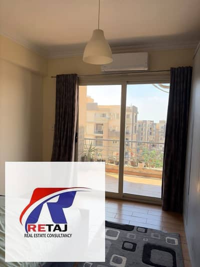 شقة مفروشة للإيجار في دار مصر القرنفل بجوار الرحاب | 130 متر بالتجمع الأول