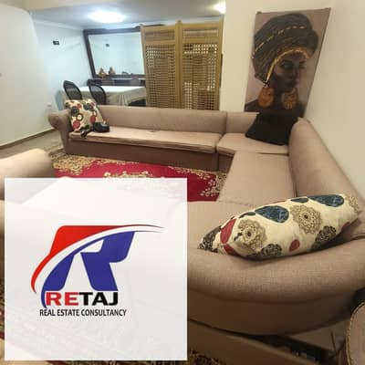 شقة مفروشة للإيجار في الأندلس بجوار الجامعة الأمريكية | 110م بيزمنت – سعر مميز