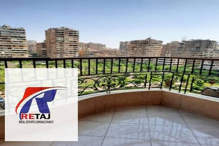 شقة مفروشه للايجار فيو حديقه اخر مكرم عبيد خلف السراج مول - مدينة نصر                                                                                .