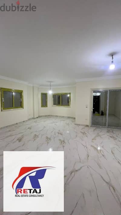 شقة للايجار 200م بالنرجس 1 فيلات  -الدور: التاني  (3 غرف – 2 حمام – ريسبشن)  - مميزات الوحدة: اول سكن تشطيب جديد - منطقة راقية فيلات