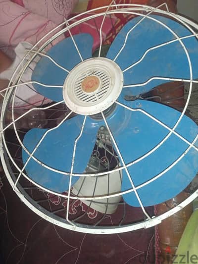 مروحة كاريوكي