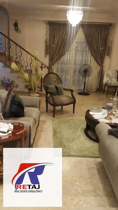 Furnished duplex apartment in the Fifth Settlement, Third District, with super deluxe finishing and modern furnishings. Quiet location near 90th