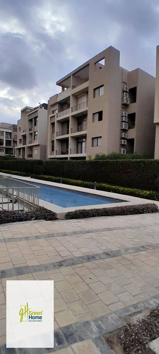 سكاي لوفت متشطبه بالكامل بتكييف للبيع في فيفث سكوير المراسم القاهرة الجديدة Fifth Square AL Marasem New Cairo