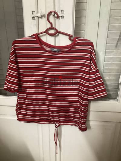 Red t shirt