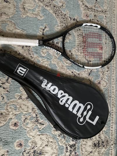 Wilson federer team 105 tennis racket ( with bag )