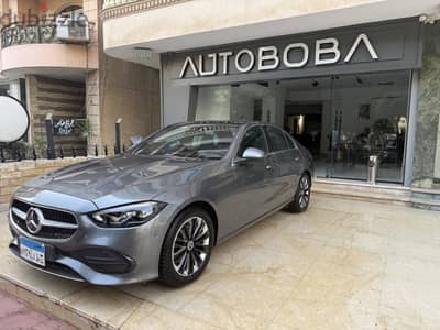 Mercedes-Benz C180 2025