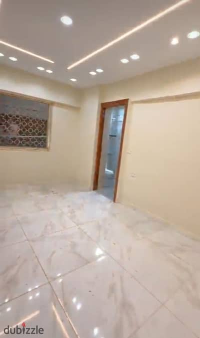 شقة 200 متر بحديقة للبيع في النيل الأبيض، المهندسين
